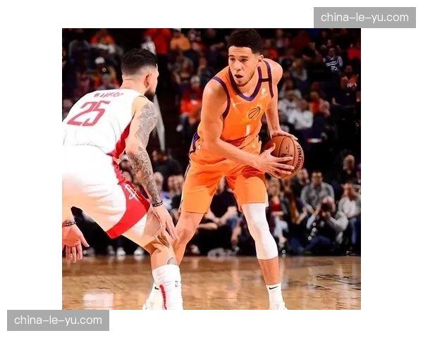 太阳高位策应体系失灵 面对雷霆紧逼防守出现18次失误